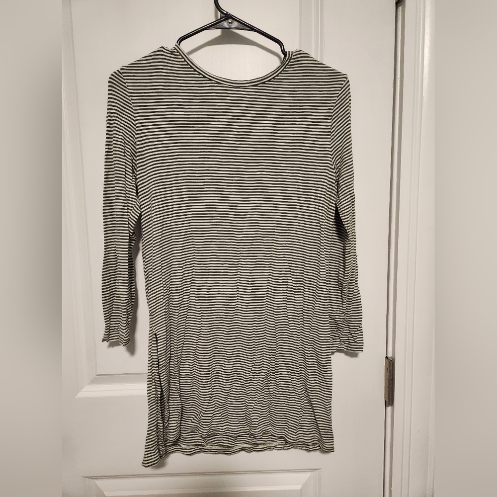 Gap luxe small striped long sleeve shirt